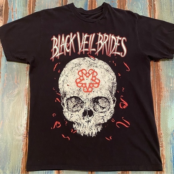 Black Veil Brides T Shirt Skull Logo Black Measures Size Medium Mens Band Tee - Picture 1 of 7